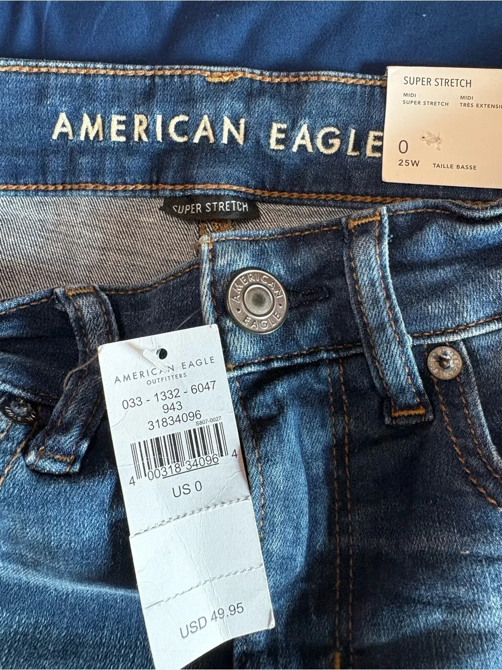 American Eagle Midi Cuffed Dark Blue Shorts Stretch Low Rise Women’s Size 0 NWT
